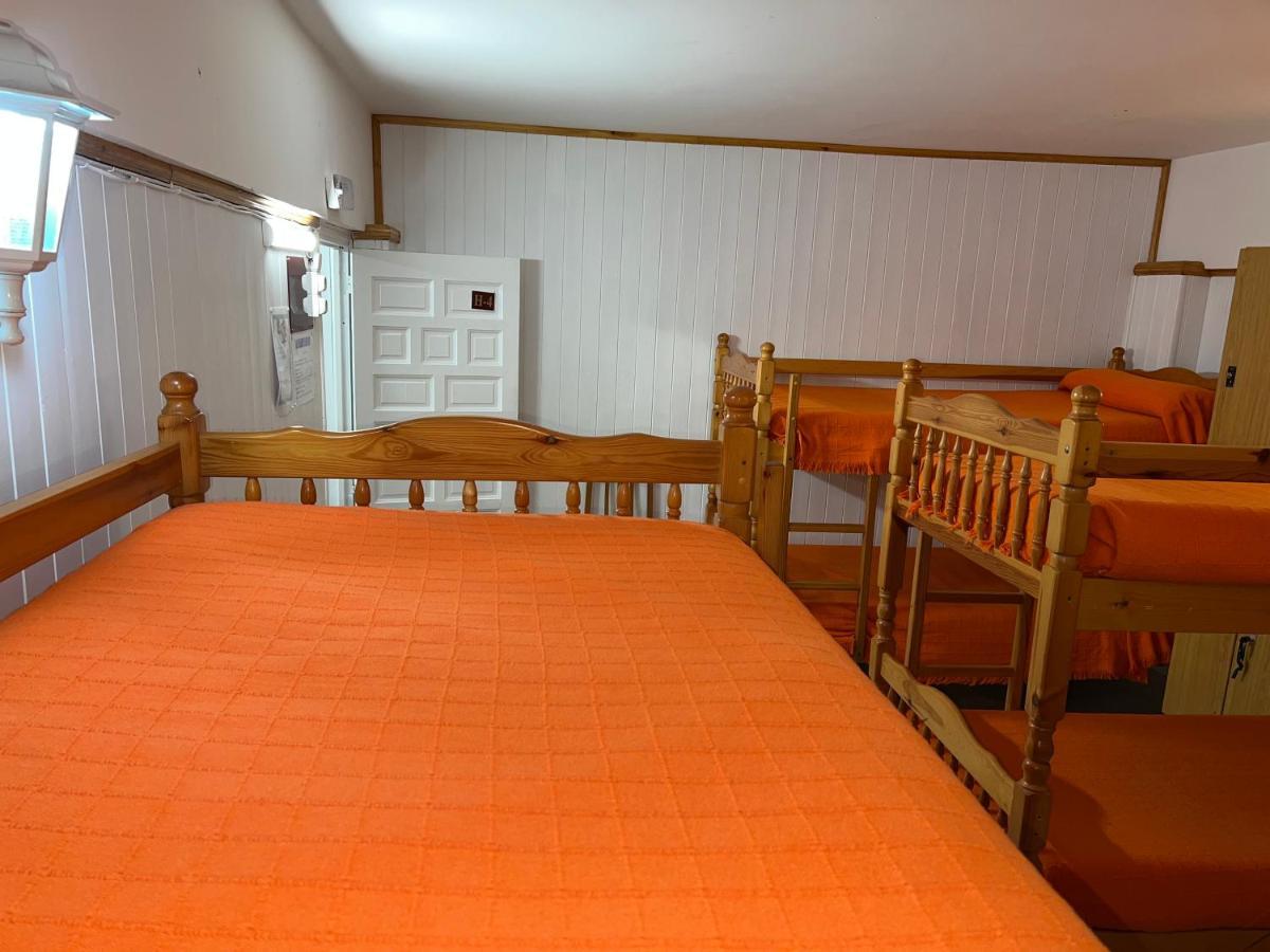 Bungalows & Albergue La Playa 洛格罗尼奥 外观 照片