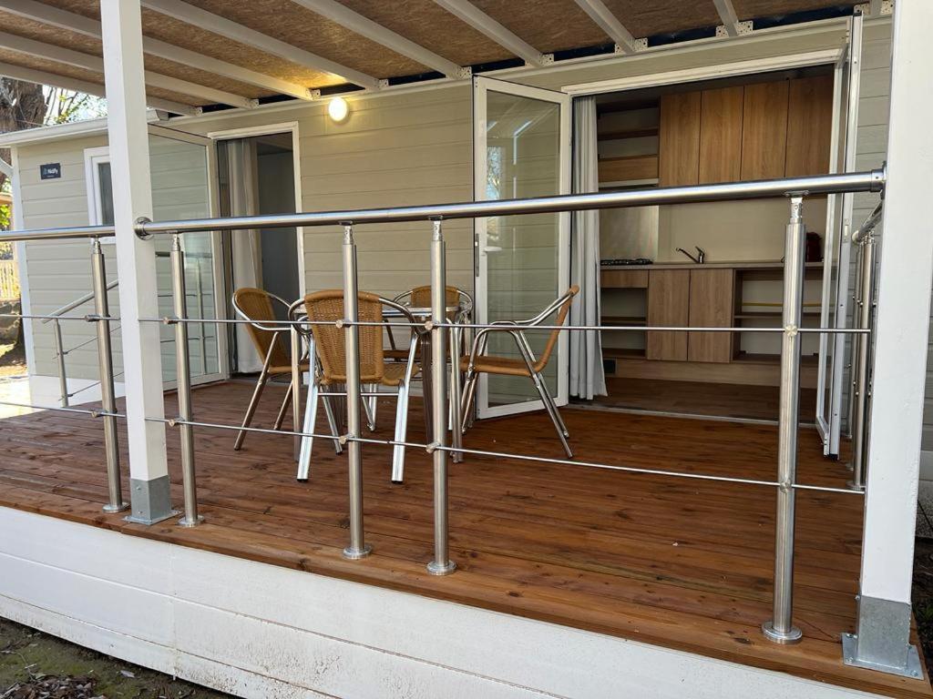 Bungalows & Albergue La Playa 洛格罗尼奥 外观 照片