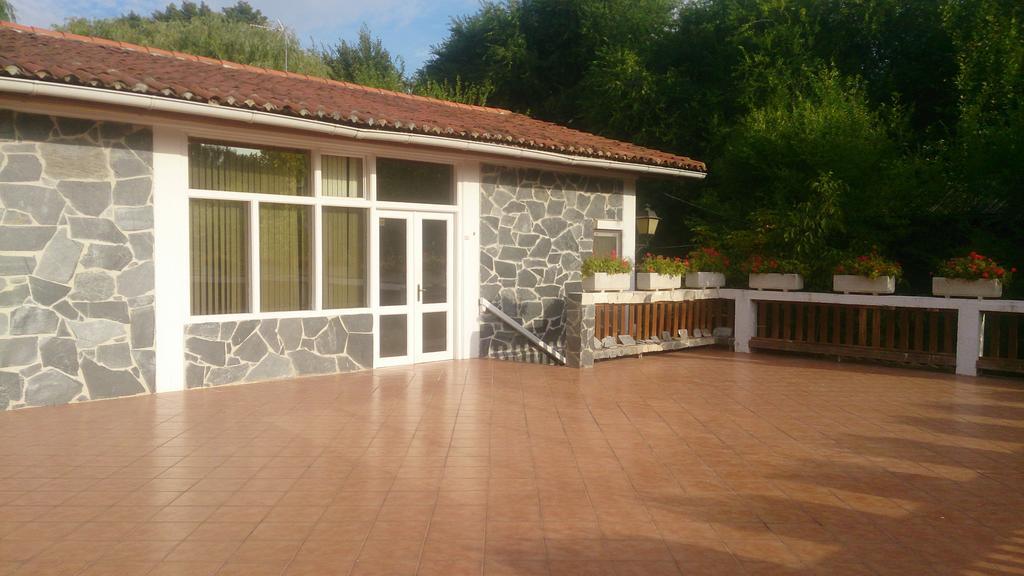 Bungalows & Albergue La Playa 洛格罗尼奥 客房 照片