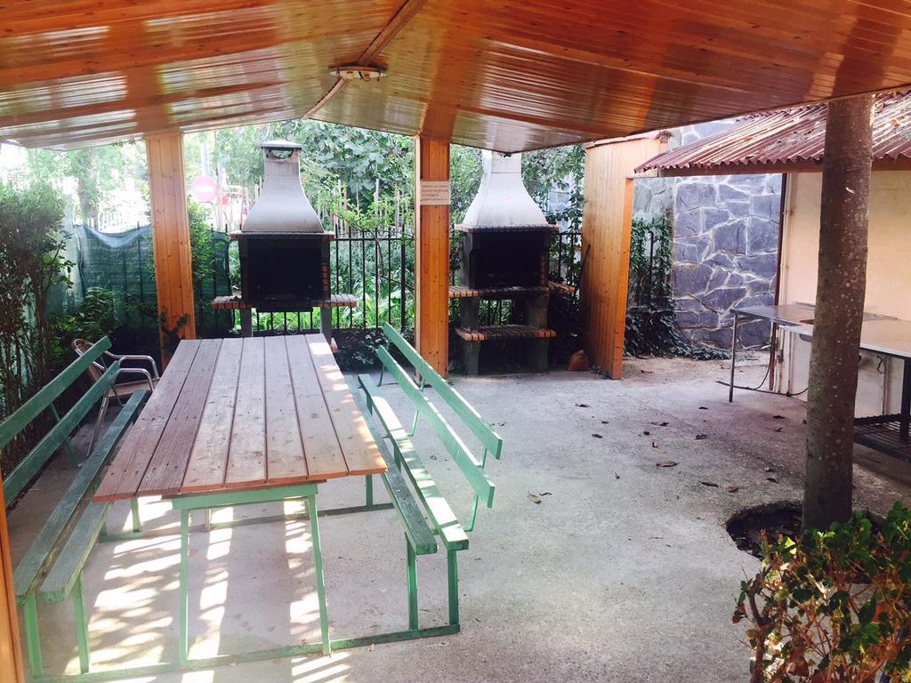 Bungalows & Albergue La Playa 洛格罗尼奥 外观 照片